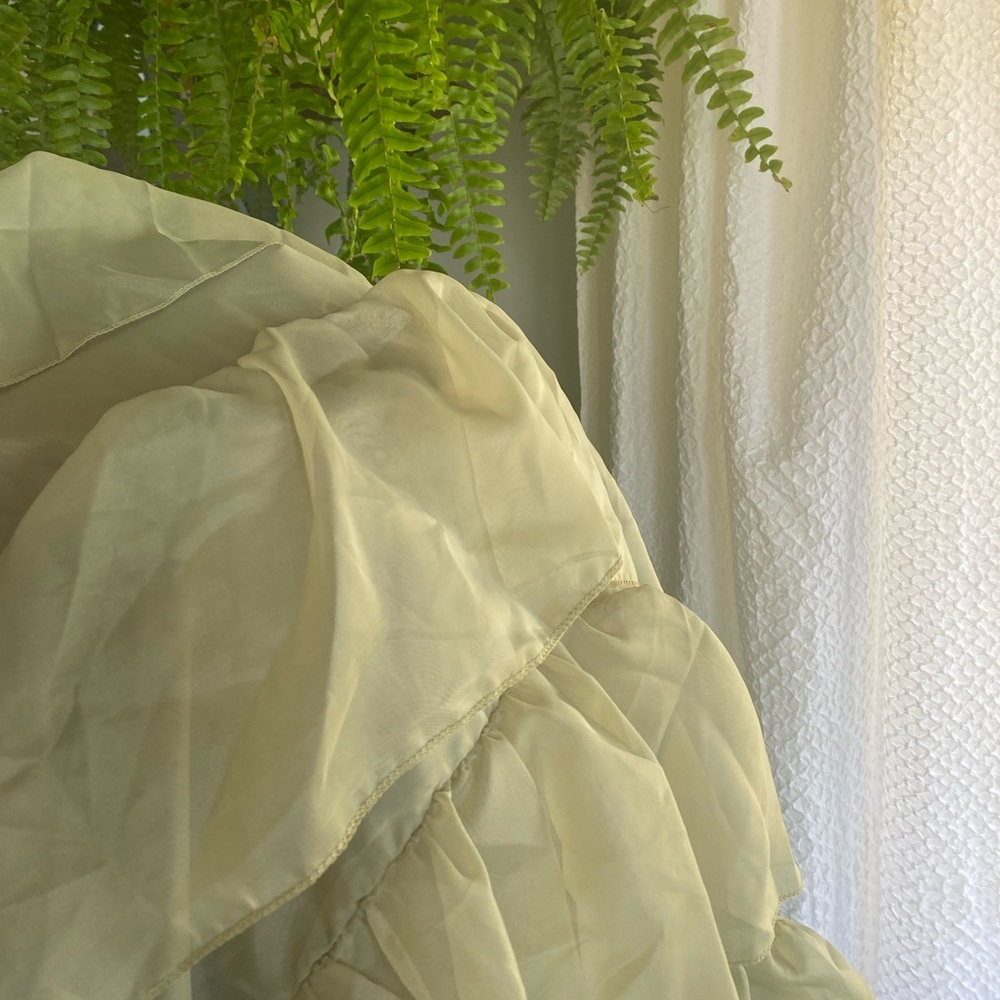 (2) Sheer Voile Waterfall Ruffled Tier 96 Inch Single Curtain Panels - Picture 4 of 4